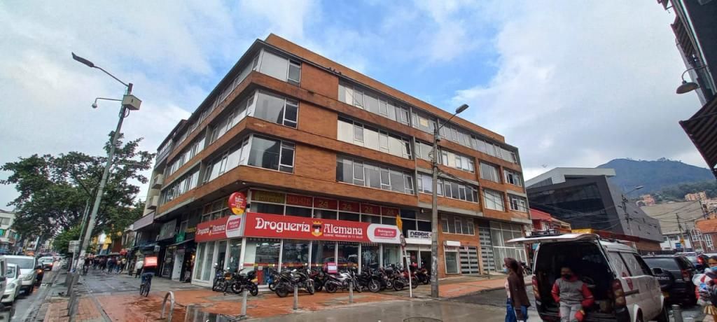 Oficina en arriendo Cundinamarca Bogotá Bosque Calderón 66 m2 Habitaciones 0 Baños 0 Garajes 0 Precio $1500000