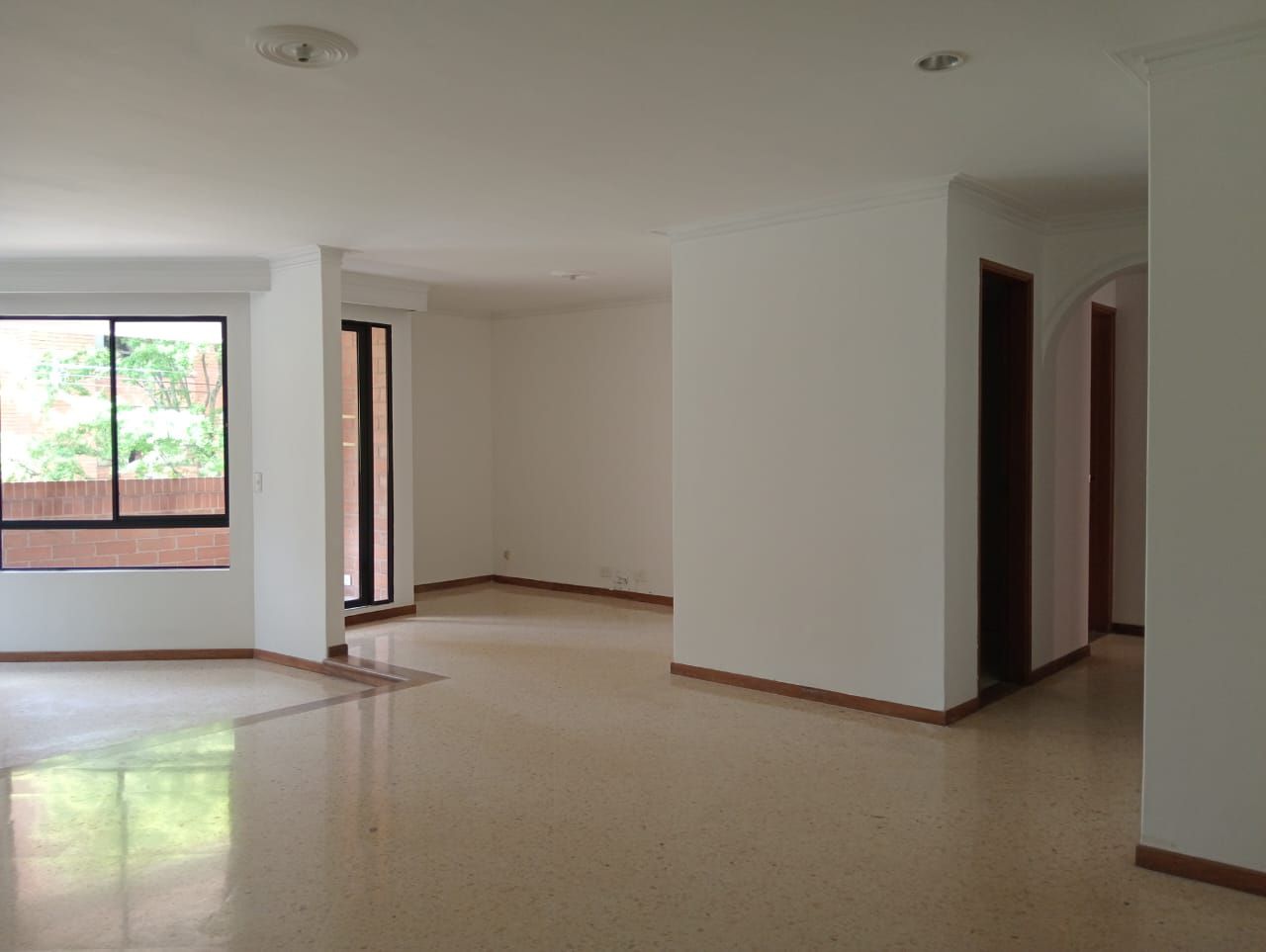 Apartamento en arriendo Antioquia Medellín Las Acacias 130 m2 Habitaciones 3 Baños 1 Garajes 1 Precio $4300000