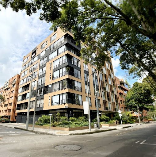 Apartamento en venta Cundinamarca Bogotá Virrey 149 m2 Habitaciones 3 Baños 4 Garajes 2 Precio $1750000000