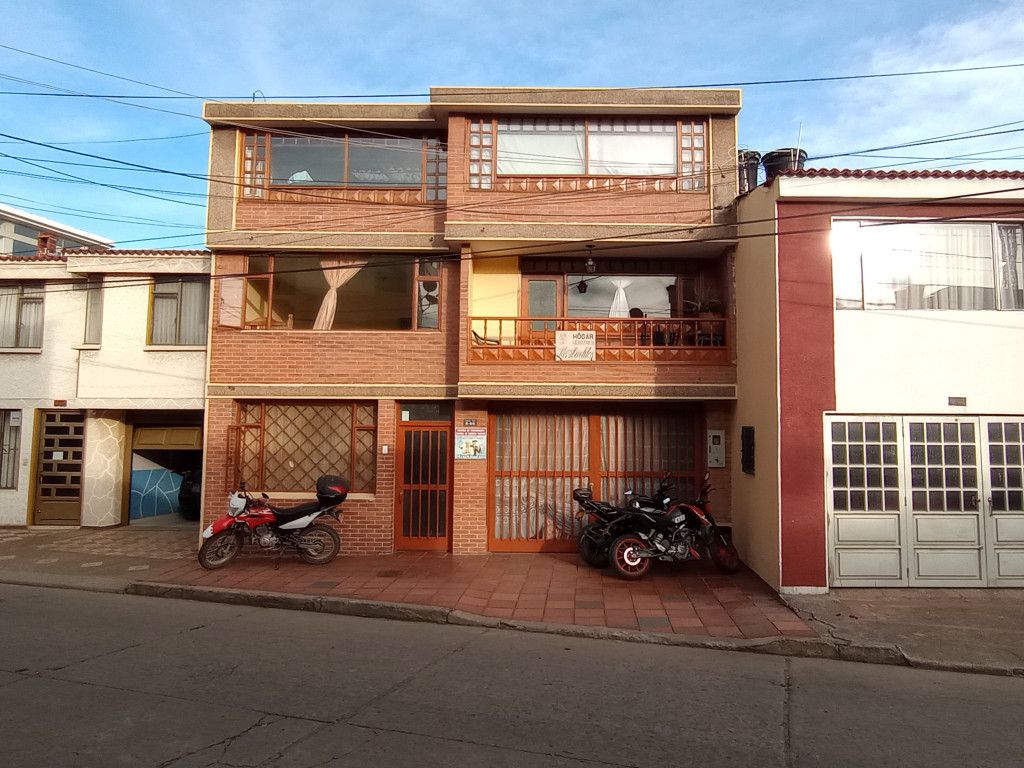 Casa en venta Cundinamarca Zipaquirá La Esmeralda 290 m2 Habitaciones 6 Baños 2 Garajes 1 Precio $750000000
