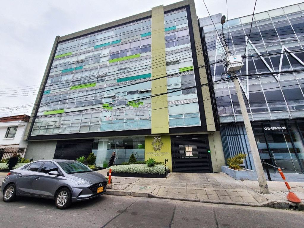 Oficina en venta Cundinamarca Bogotá Chico Norte Et Iii 47 m2 Habitaciones 0 Baños 0 Garajes 1 Precio $410000000
