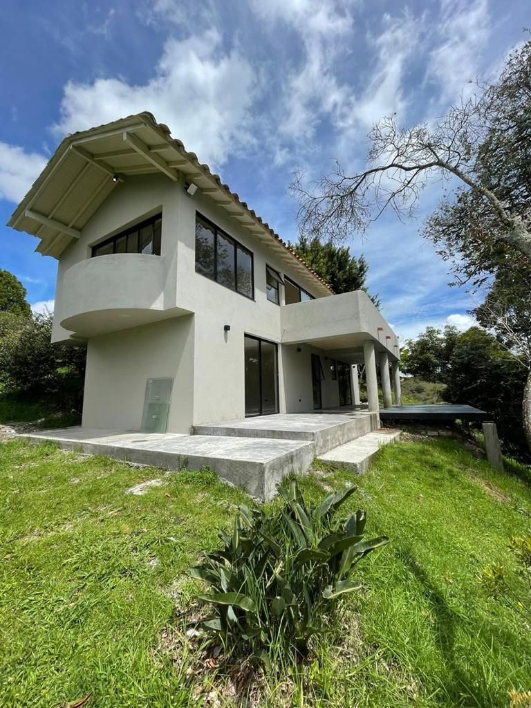 Finca en venta Antioquia Rionegro Santa Ana 210 m2 Habitaciones 3 Baños 3 Garajes 0 Precio $1380000000