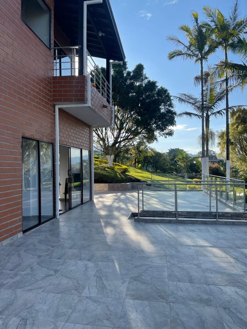 Finca en venta Antioquia Marinilla Marinilla 300 m2 Habitaciones 4 Baños 4 Garajes 1 Precio $1400000000