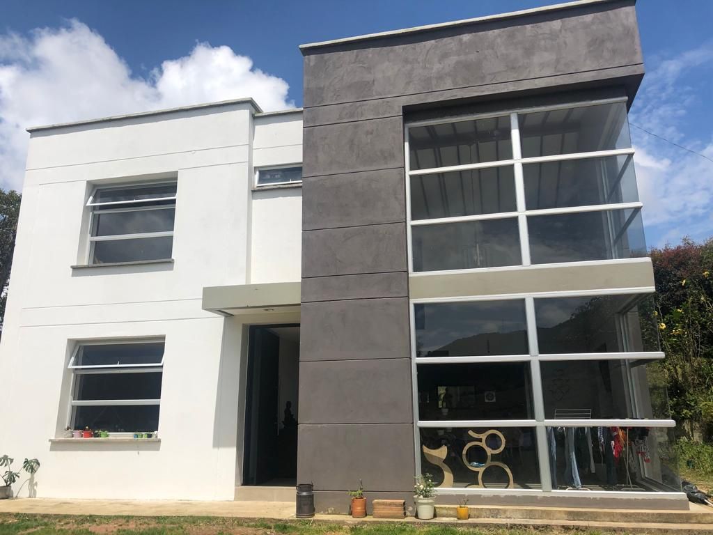 Finca en venta Antioquia El Santuario El Santuario 330 m2 Habitaciones 7 Baños 6 Garajes 0 Precio $1672000000