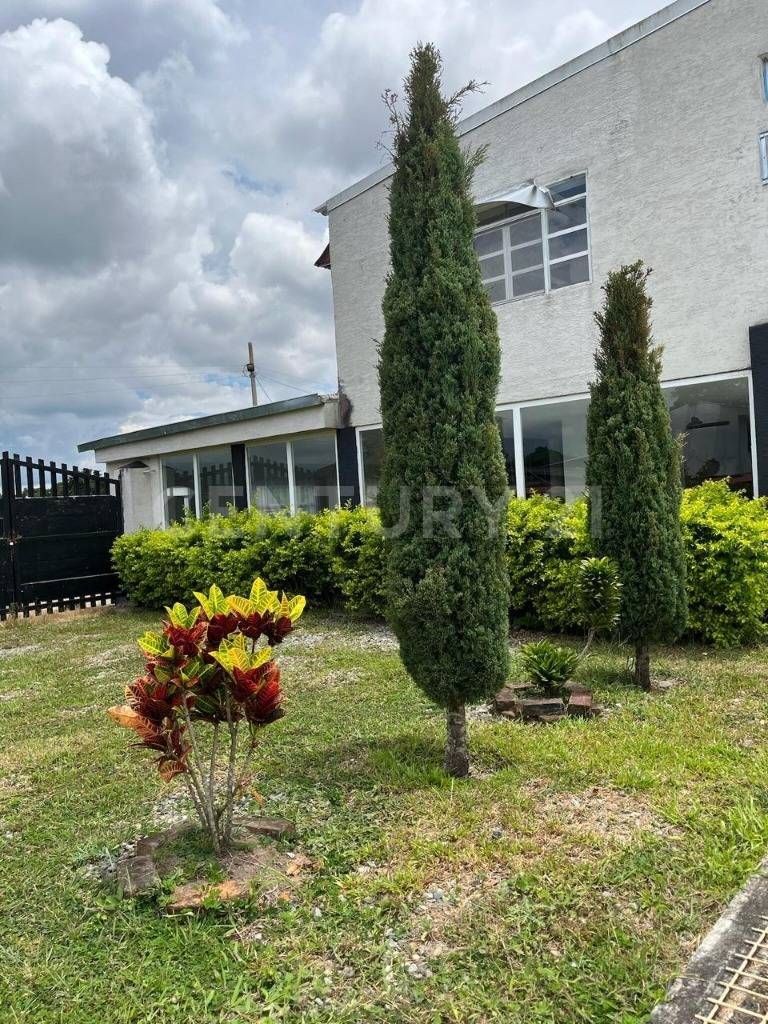 Finca en arriendo Quindío Montenegro Montenegro 260 m2 Habitaciones 6 Baños 6 Garajes 6 Precio $3000000
