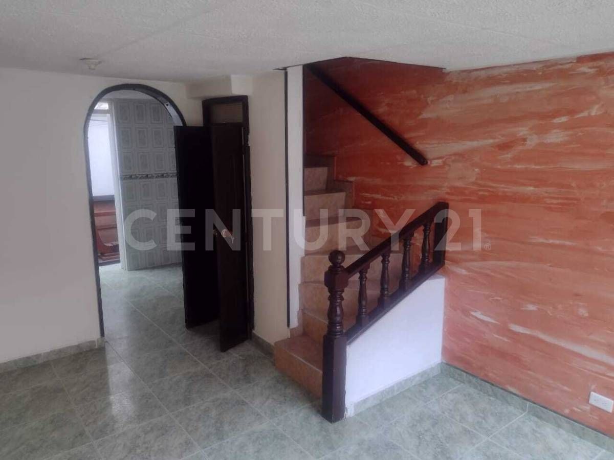 Casa en venta Cundinamarca Bogotá Campo Alegre 60 m2 Habitaciones 3 Baños 2 Garajes 0 Precio $220000000