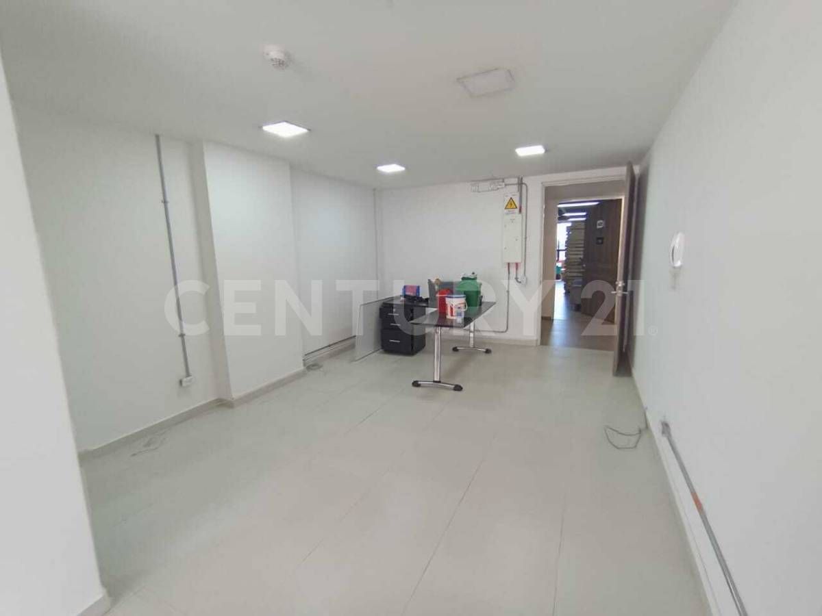 Oficina en arriendo Cundinamarca Bogotá La Felicidad 47 m2 Habitaciones 0 Baños 1 Garajes 1 Precio $2800000