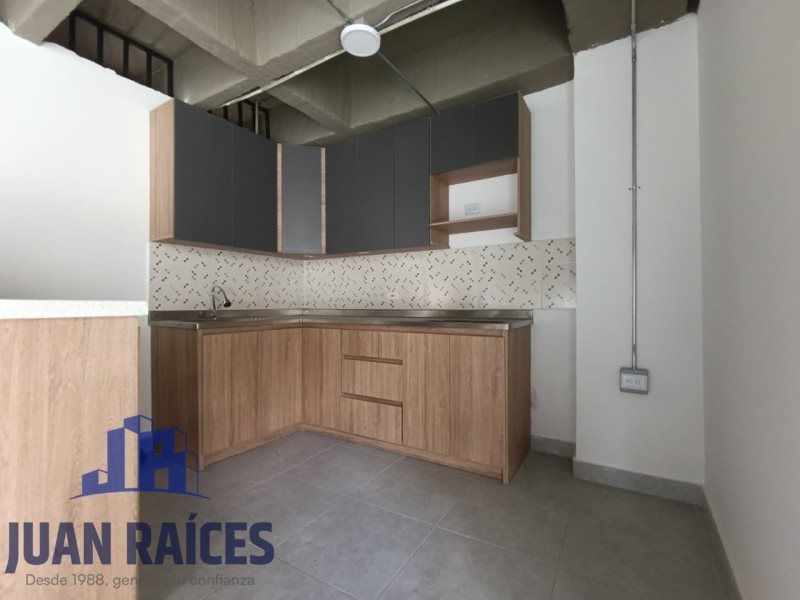 Local en arriendo Antioquia Caldas Caldas 300 m2 Habitaciones 0 Baños 3 Garajes 0 Precio $4000000