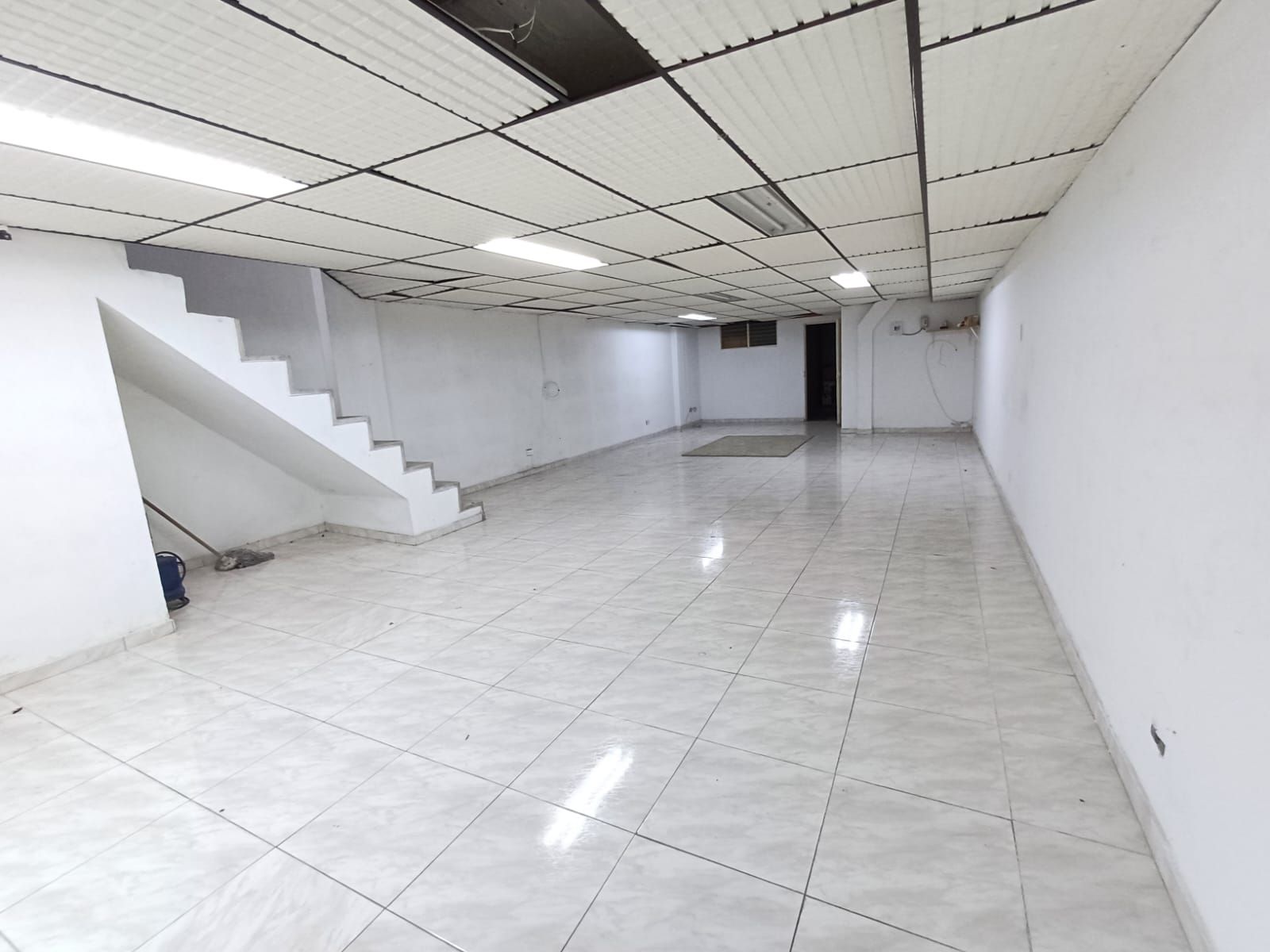Local en arriendo Risaralda Pereira Sector Lago Uribe 70 m2 Habitaciones 0 Baños 1 Garajes 0 Precio $1500000
