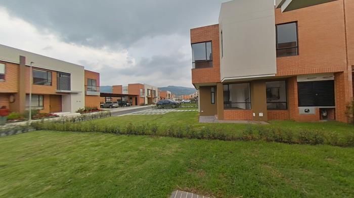 Casa en venta Cundinamarca Cajicá Vda Canelon 115 m2 Habitaciones 3 Baños 4 Garajes 2 Precio $940000000