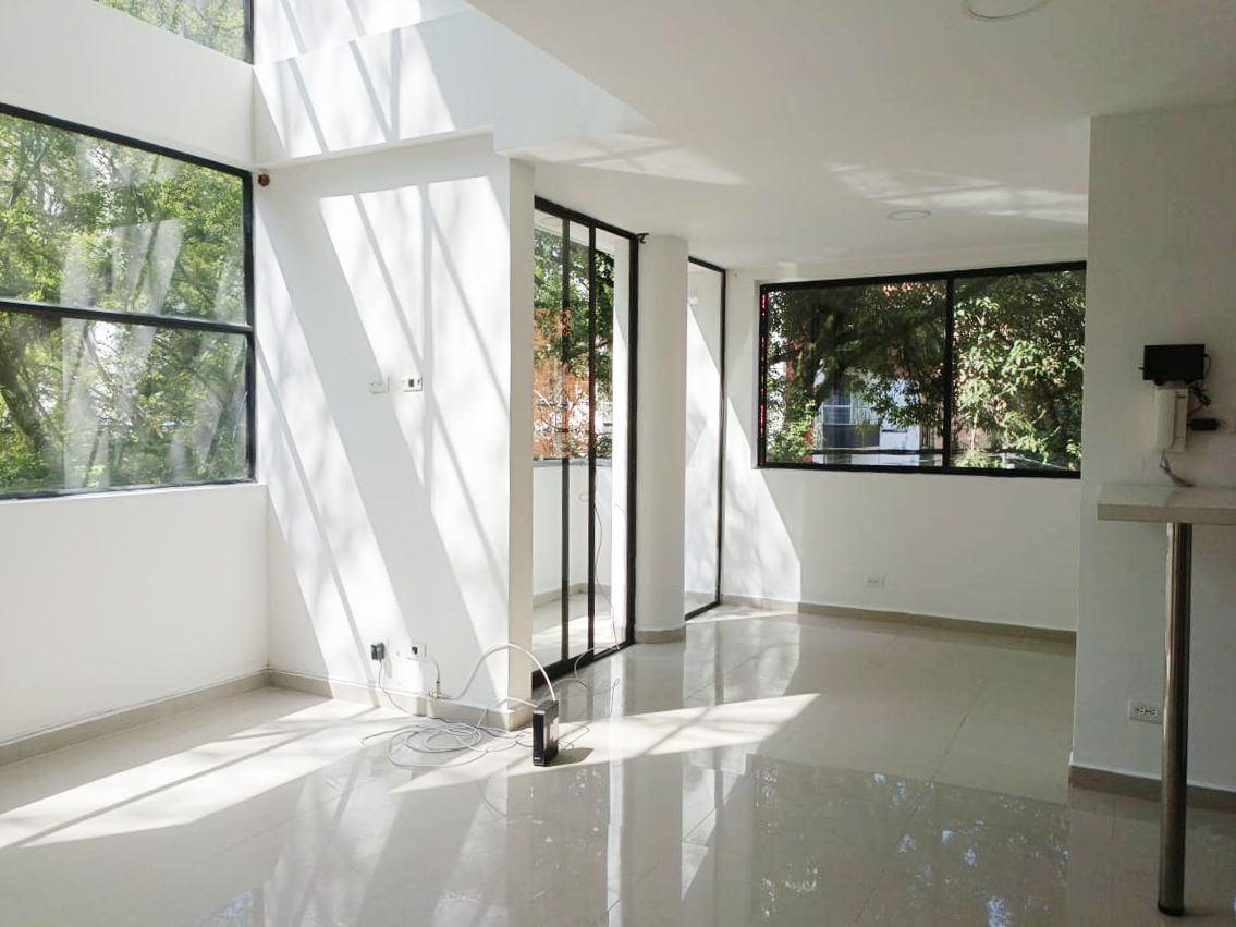 Apartamento en arriendo Antioquia Medellín La Palma 180 m2 Habitaciones 3 Baños 3 Garajes 1 Precio $4700000