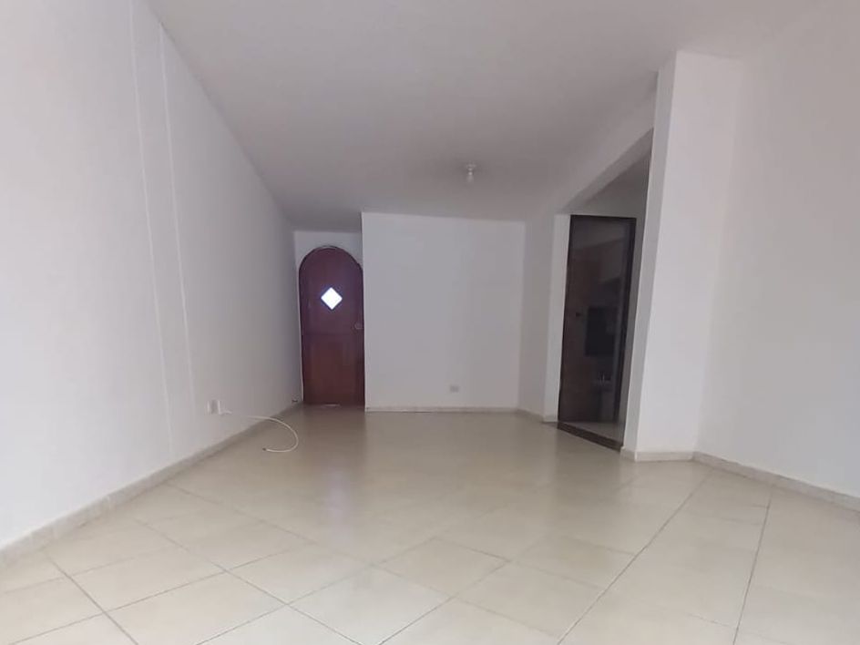 Casa en arriendo Antioquia Medellín La Mota 100 m2 Habitaciones 3 Baños 3 Garajes 1 Precio $4500000
