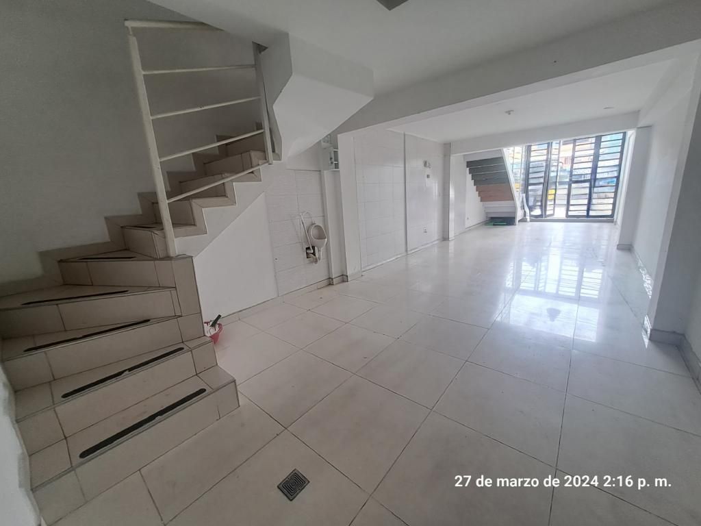 Local en arriendo Cundinamarca Bogotá Santa Helenita 100 m2 Habitaciones 0 Baños 1 Garajes 0 Precio $3500000