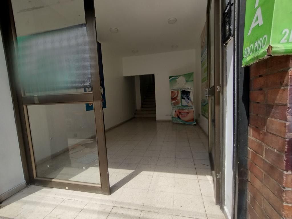 Consultorio en arriendo Cundinamarca Bogotá Centro Fontibon 24 m2 Habitaciones 0 Baños 1 Garajes 0 Precio $860000