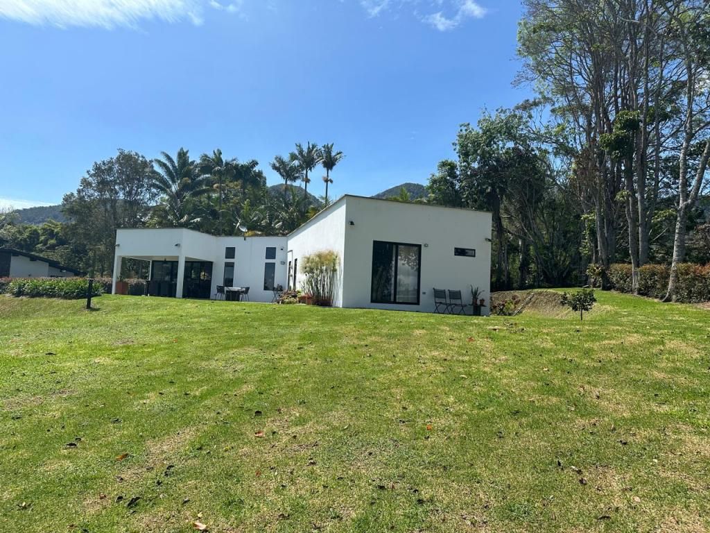 Casa en venta Antioquia El Carmen De Viboral El Centro 197 m2 Habitaciones 3 Baños 2 Garajes 0 Precio $1350000000