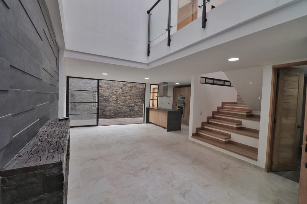 Casa en venta Antioquia La Ceja Cuatro Esqunas 170 m2 Habitaciones 4 Baños 3 Garajes 1 Precio $699000000