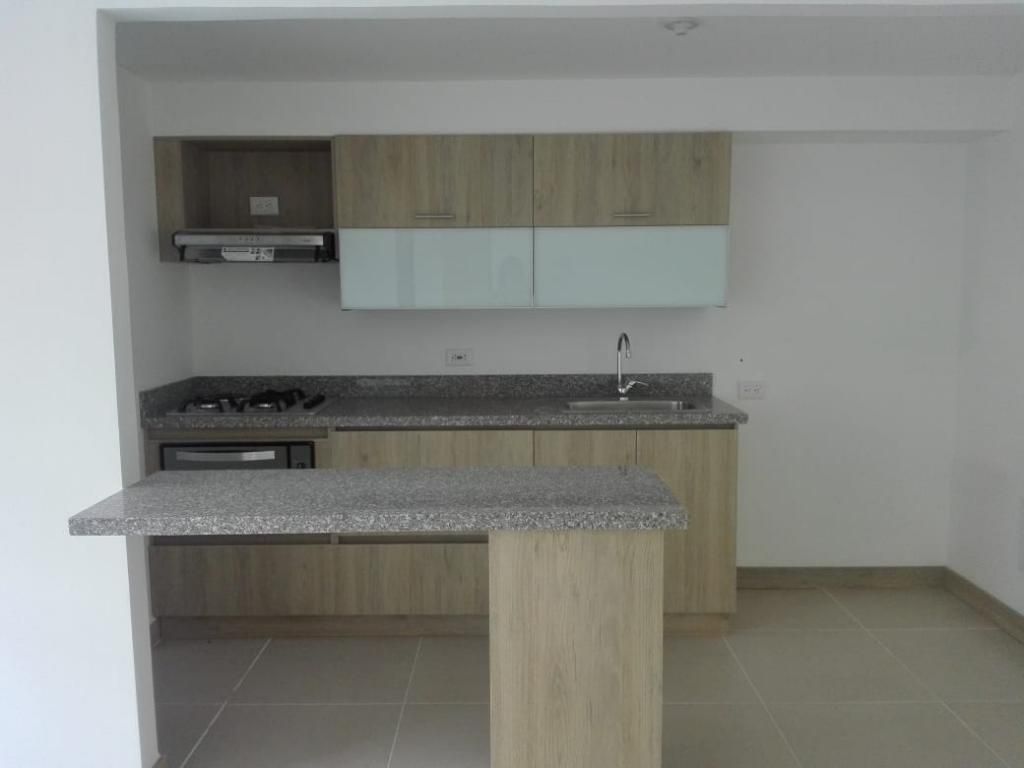 Apartaestudio en venta Antioquia La Ceja Centro 48 m2 Habitaciones 1 Baños 1 Garajes 1 Precio $300000000