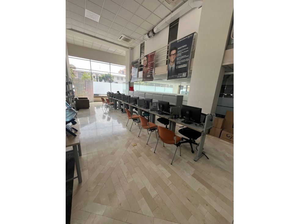 Edificio en venta Cundinamarca Bogotá Santa Barbara Oriental 2847 m2 Habitaciones 0 Baños 10 Garajes 25 Precio $13500000000