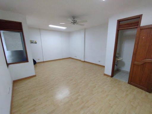 Oficina en arriendo Antioquia Rionegro Centro 33 m2 Habitaciones 0 Baños 1 Garajes 0 Precio $2085100