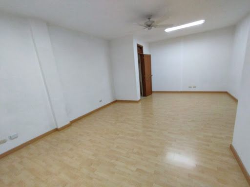 Oficina en arriendo Antioquia Rionegro Centro 33 m2 Habitaciones 0 Baños 1 Garajes 0 Precio $1800000