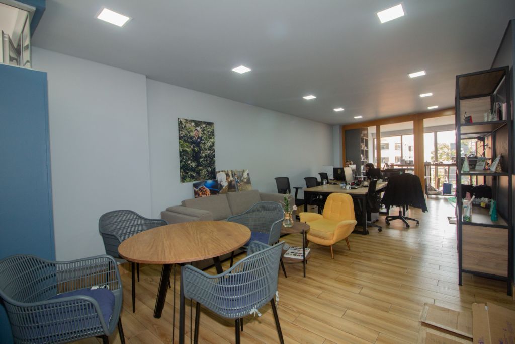 Oficina en venta Cundinamarca Bogotá Emaus 59 m2 Habitaciones 0 Baños 2 Garajes 1 Precio $670000000