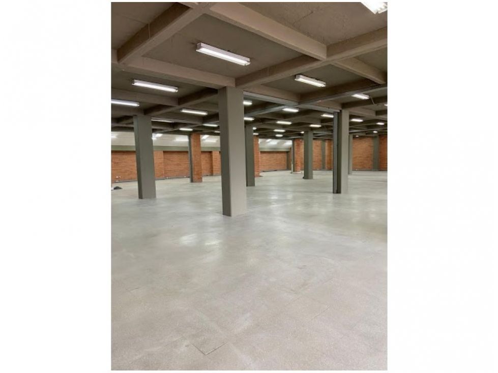 Bodega en arriendo Cundinamarca Bogotá La Camelia 3565 m2 Habitaciones 0 Baños 10 Garajes 24 Precio $75000000