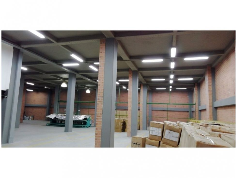 Bodega en venta Cundinamarca Bogotá La Camelia 3565 m2 Habitaciones 0 Baños 10 Garajes 24 Precio $15000000000