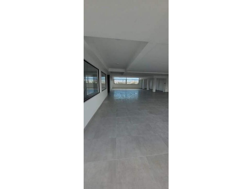 Edificio en venta Cundinamarca Bogotá Prado Veraniego Sur 1700 m2 Habitaciones 0 Baños 10 Garajes 2 Precio $10000000000