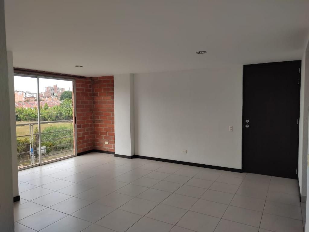 Apartamento en arriendo Antioquia Rionegro San Antonio 72 m2 Habitaciones 2 Baños 2 Garajes 0 Precio $1800000