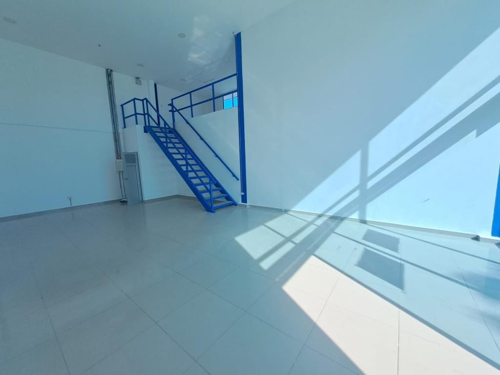 Local en arriendo Atlántico Barranquilla Universal 144 m2 Habitaciones 0 Baños 1 Garajes 0 Precio $7020000