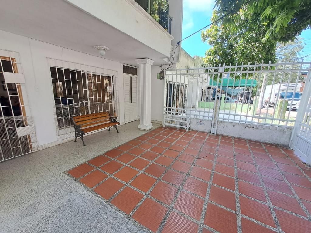 Casa en venta Atlántico Barranquilla Las Mercedes 268 m2 Habitaciones 5 Baños 2 Garajes 1 Precio $370000000