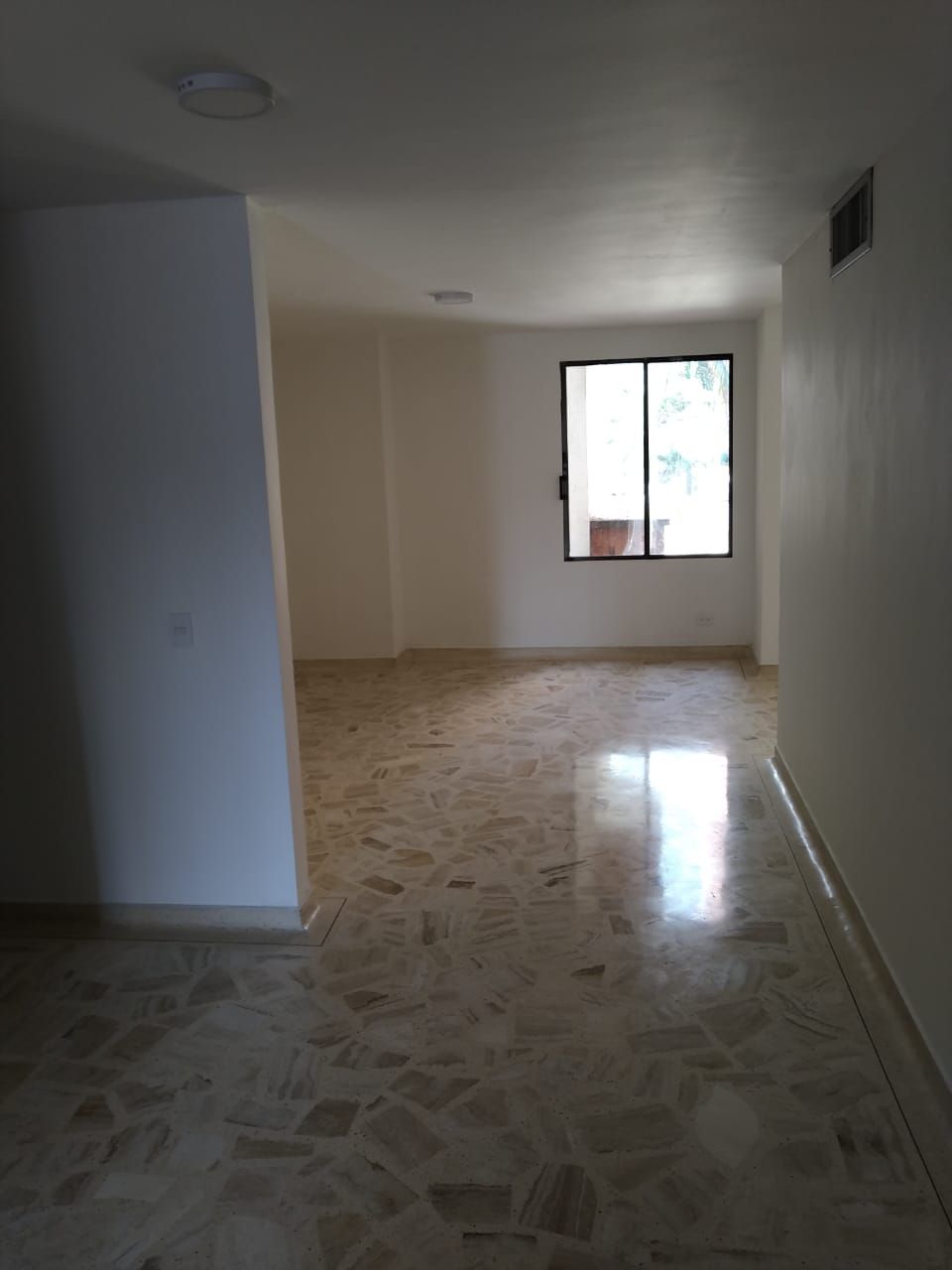 Apartamento en venta Atlántico Barranquilla Altos Del Prado 137 m2 Habitaciones 3 Baños 2 Garajes 2 Precio $480000000