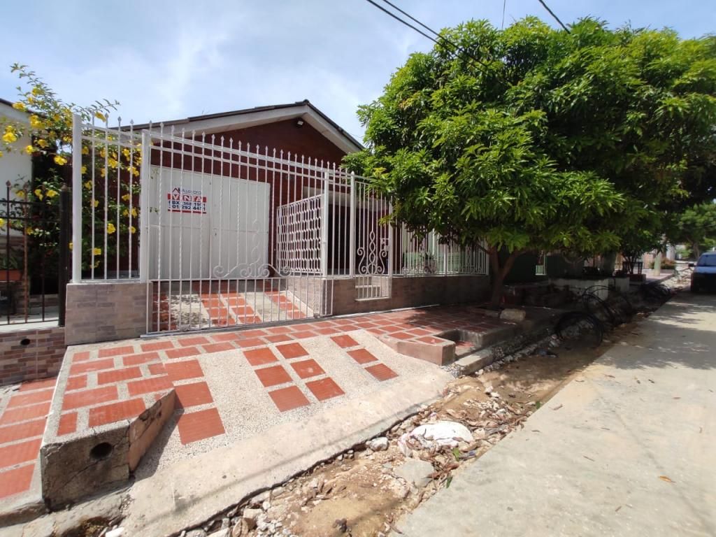 Casa en venta Atlántico Barranquilla Kennedy 200 m2 Habitaciones 3 Baños 2 Garajes 1 Precio $300000000