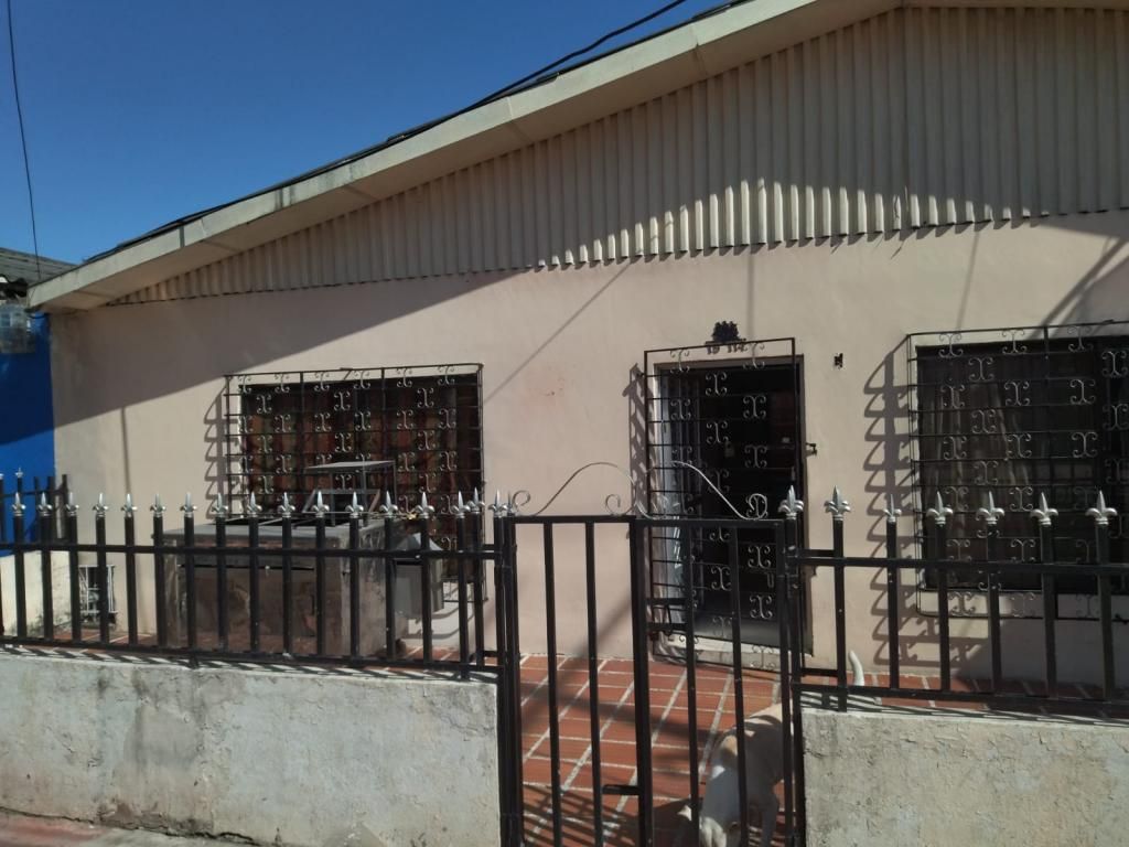 Casa en venta Atlántico Barranquilla Simon Bolivar 250 m2 Habitaciones 4 Baños 2 Garajes 0 Precio $300000000