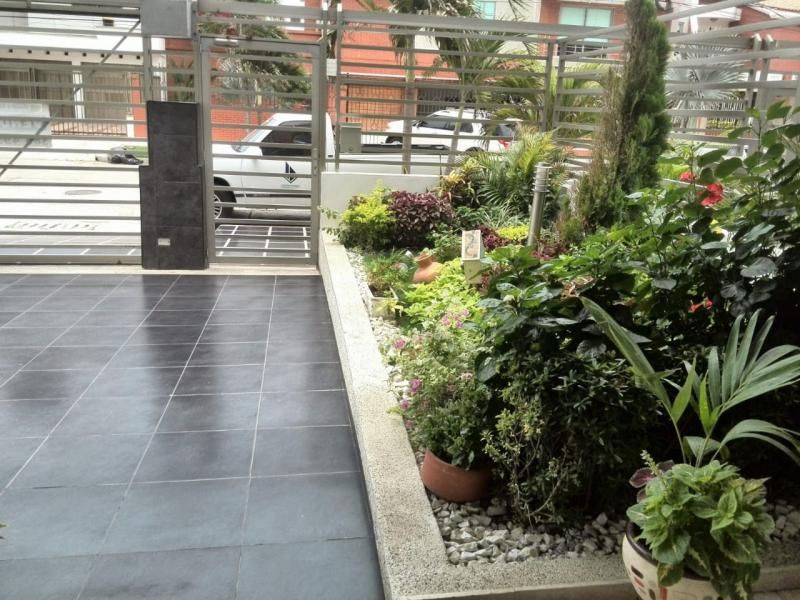 Casa en venta Atlántico Barranquilla Villa Santos 320 m2 Habitaciones 4 Baños 5 Garajes 4 Precio $1200000000