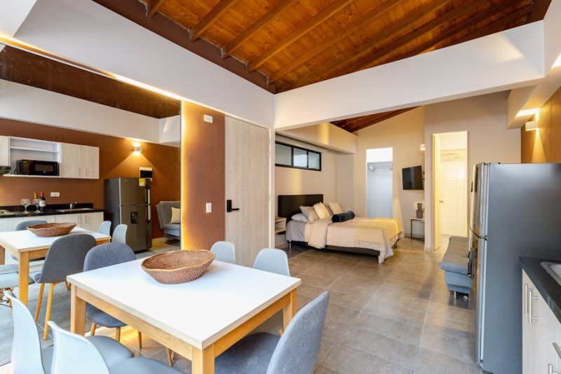 Apartaestudio en venta Antioquia Medellín Boston 32 m2 Habitaciones 0 Baños 1 Garajes 0 Precio $260000000