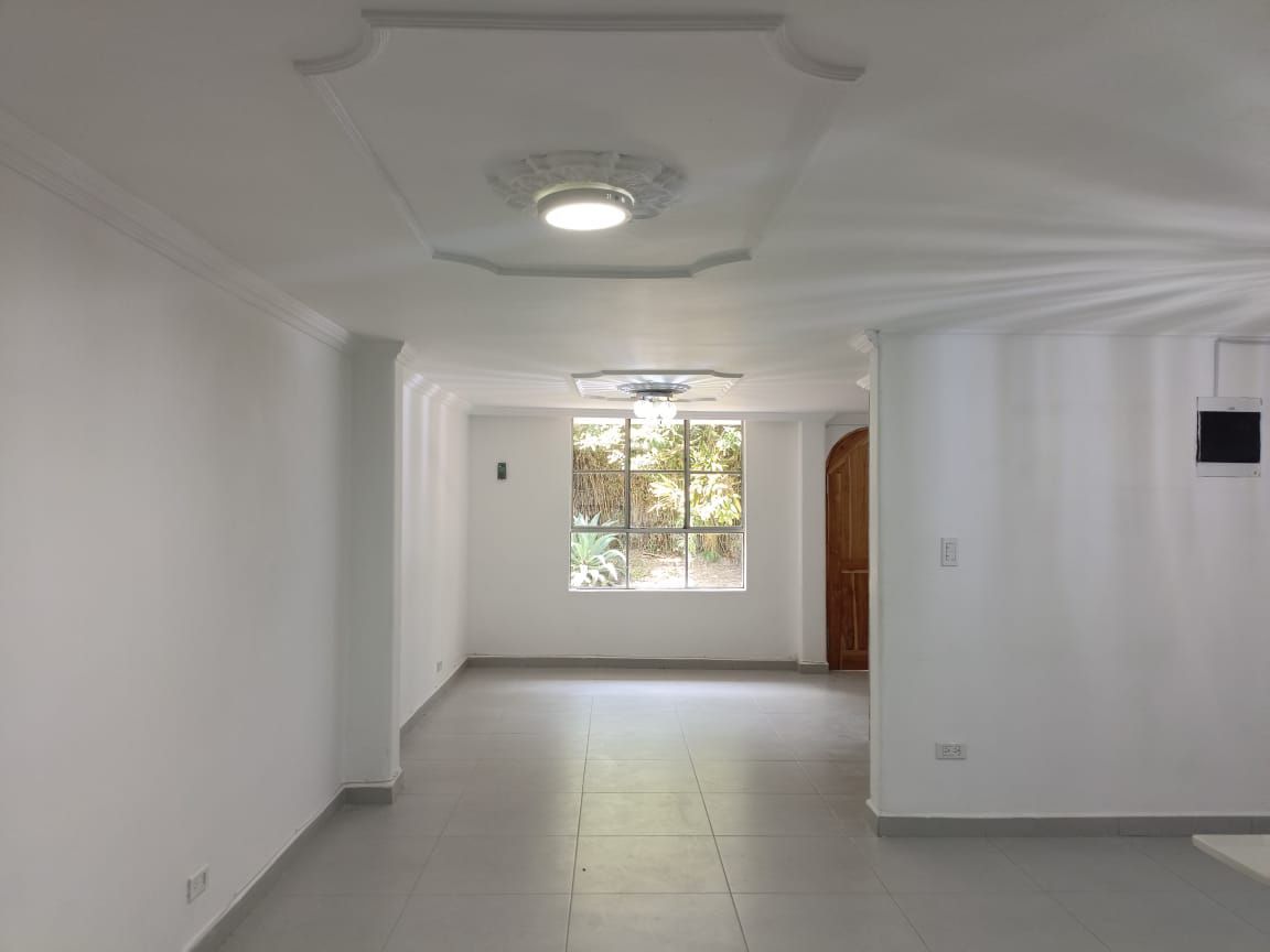 Casa en arriendo Antioquia Medellín La Mota 100 m2 Habitaciones 4 Baños 3 Garajes 1 Precio $2850000