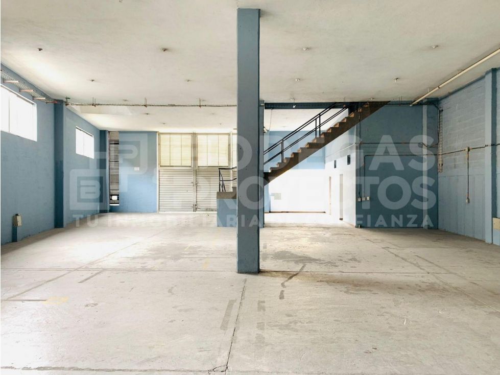 Bodega en arriendo Antioquia La Estrella San Agustín 600 m2 Habitaciones 0 Baños 6 Garajes 3 Precio $22000000