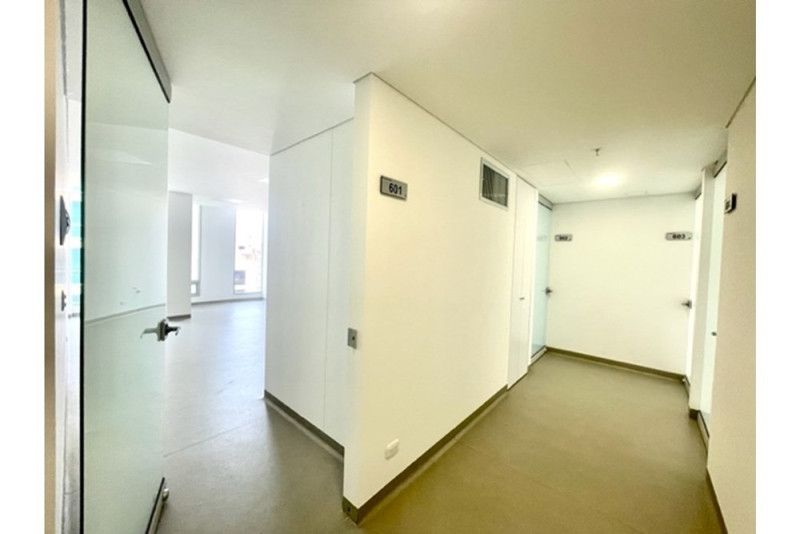 Local en arriendo Cundinamarca Bogotá Santa Barbara Oriental 33 m2 Habitaciones 0 Baños 1 Garajes 1 Precio $4095000