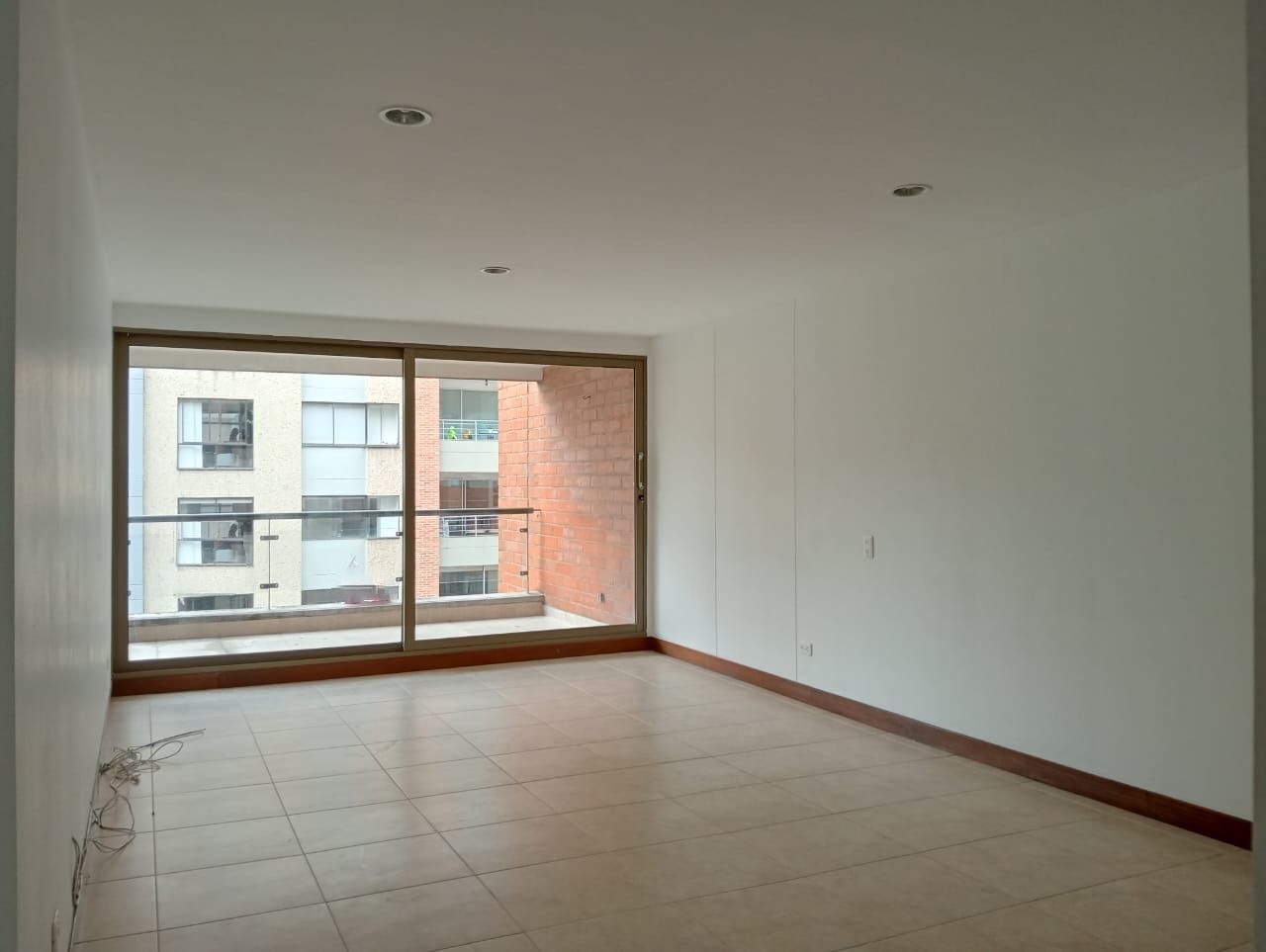 Apartamento en arriendo Antioquia Medellín Los Conquistadores 120 m2 Habitaciones 3 Baños 3 Garajes 3 Precio $3650000