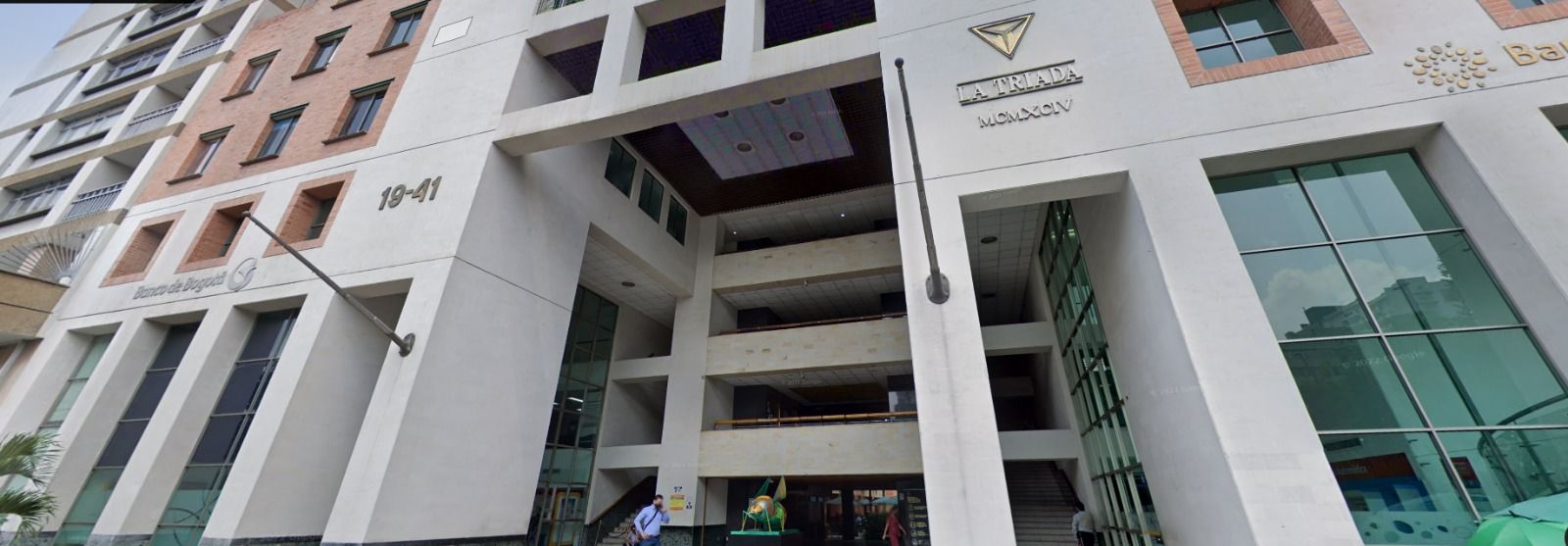 Oficina en arriendo o venta Santander Bucaramanga Centro 110 m2 Habitaciones 0 Baños 1 Garajes 1 Precio venta $600000000 Precio arriendo $3507644