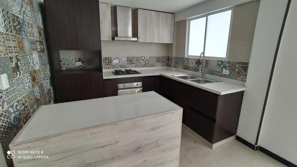 Casa en venta Valle Del Cauca Cali Vipasa 200 m2 Habitaciones 3 Baños 4 Garajes 0 Precio $570000000