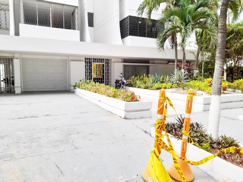 Apartamento en arriendo Atlántico Barranquilla El Golf 280 m2 Habitaciones 3 Baños 2 Garajes 1 Precio $5500000