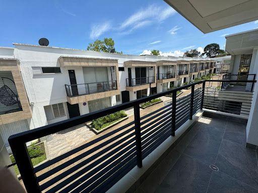 Casa en venta Risaralda Pereira Rincon Del Bosque 205 m2 Habitaciones 3 Baños 3 Garajes 2 Precio $926000000