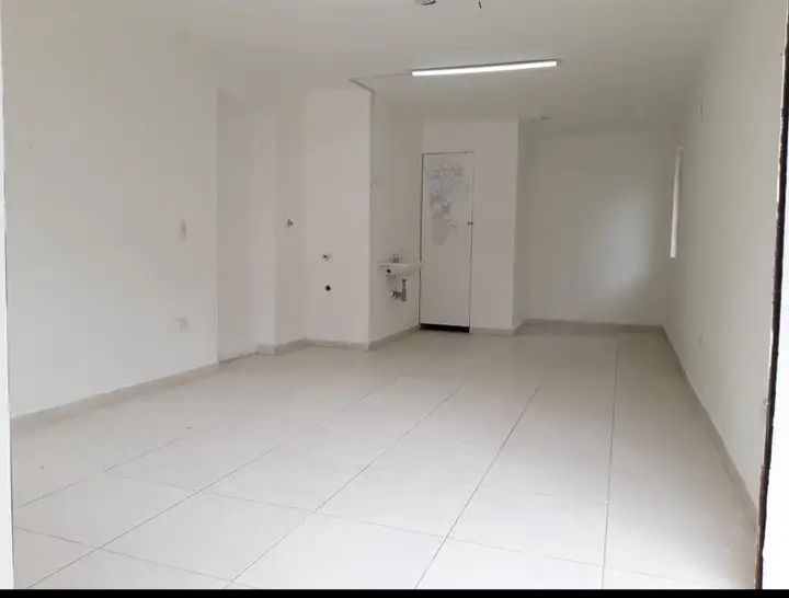 Local en arriendo Antioquia Itagüí Araucaria 26 m2 Habitaciones 0 Baños 1 Garajes 0 Precio $1200000