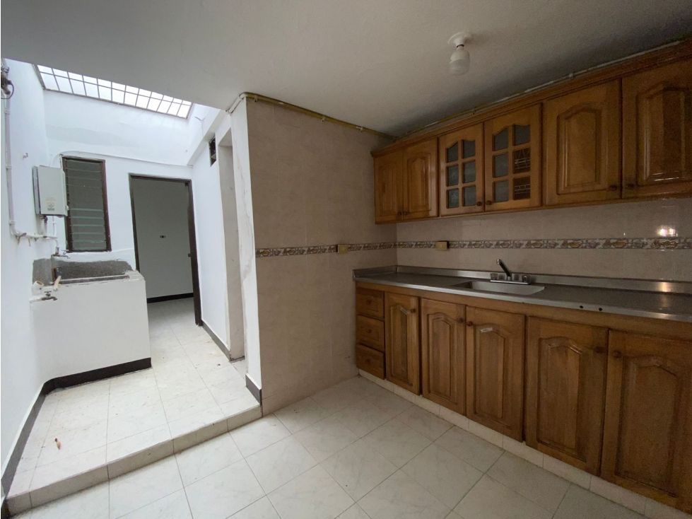 Casa en venta Antioquia Medellín Bermejal- Los Alamos 150 m2 Habitaciones 5 Baños 2 Garajes 0 Precio $320000000