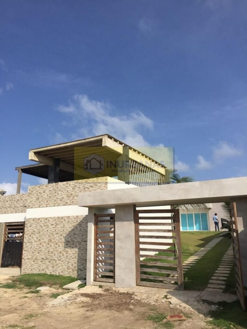 Casa Campestre en venta Atlántico Puerto Colombia Centro I 250 m2 Habitaciones 3 Baños 2 Garajes 1 Precio $1600000000