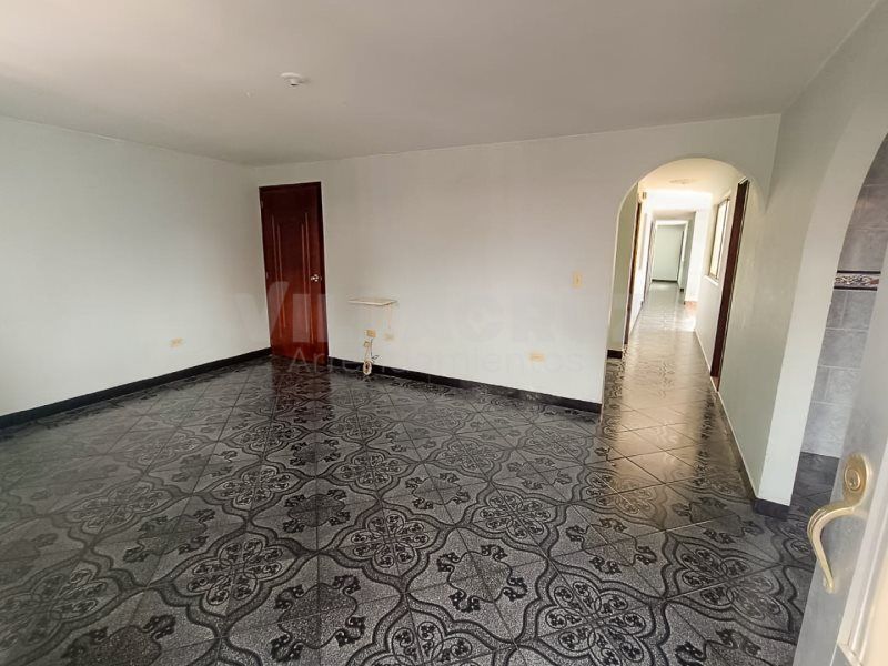 Apartamento en venta Antioquia Medellín La Salle 79 m2 Habitaciones 4 Baños 2 Garajes 0 Precio $340000000