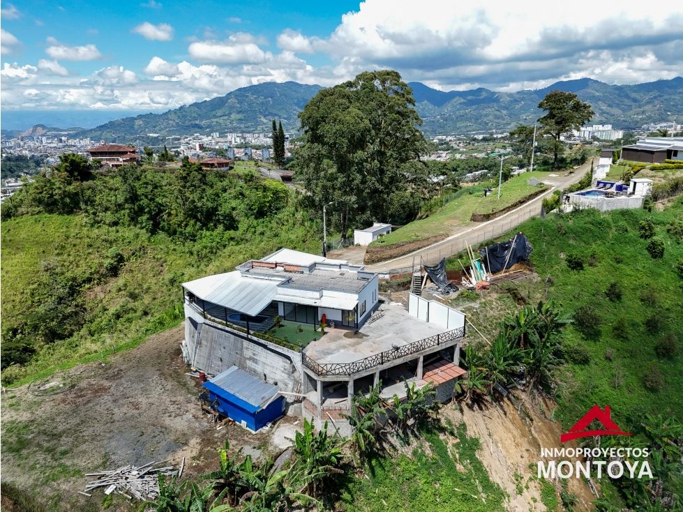 Casa Campestre en venta Risaralda Dosquebradas Dosquebradas 300 m2 Habitaciones 3 Baños 2 Garajes 3 Precio $1150000000