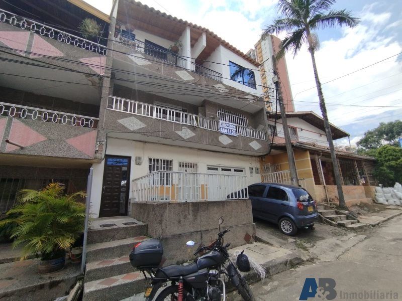 Casa en venta Antioquia Copacabana Machado 107 m2 Habitaciones 4 Baños 2 Garajes 0 Precio $300000000